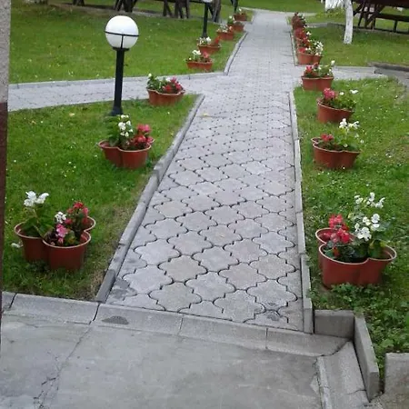 тадек Hotel Chynadiyovo