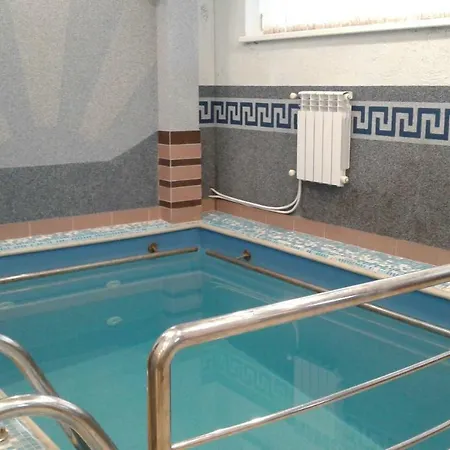 Hotel тадек