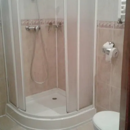 тадек Hotel *