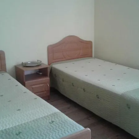 тадек Chynadiyovo